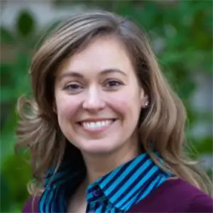 Stephanie Barksdale Headshot